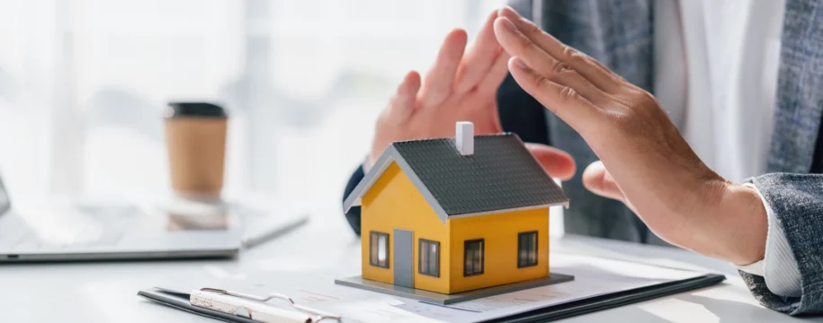 quels-risques-meconnus-menacent-les-maisons-anciennes-et-comment-une-assurance-adaptee-les-couvre